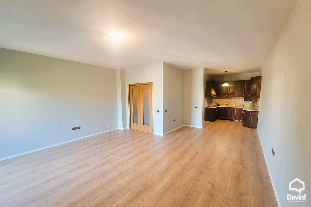 Tirane For Rent Apartment 3+1 Apartment/office for rent on Elbasani Street Apartment Office
