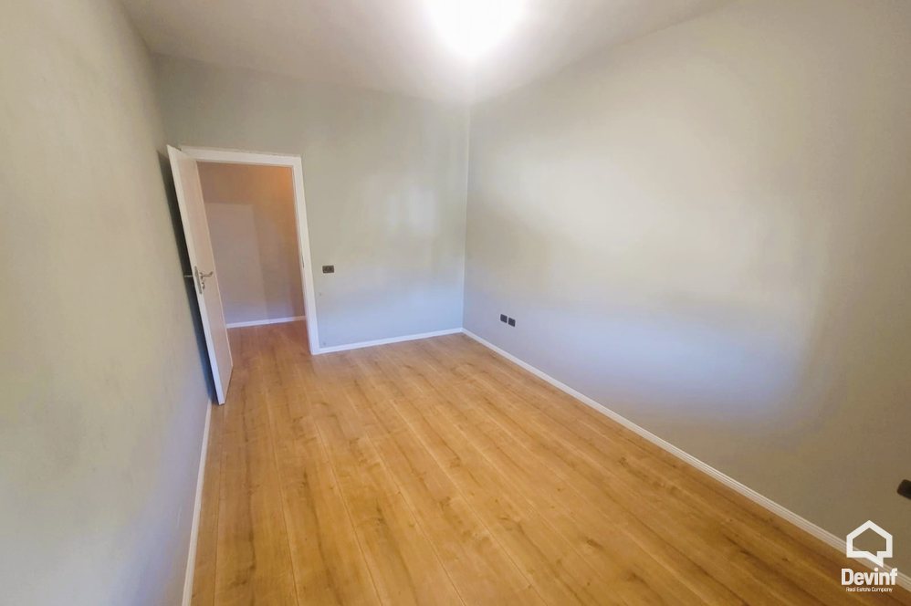 Tirane For Rent Apartment 3+1 Apartment/office for rent on Elbasani Street Apartment Office