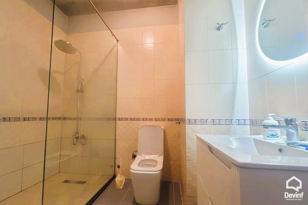 Tirane For Rent Apartment 3+1 Apartment/office for rent on Elbasani Street Apartment Office