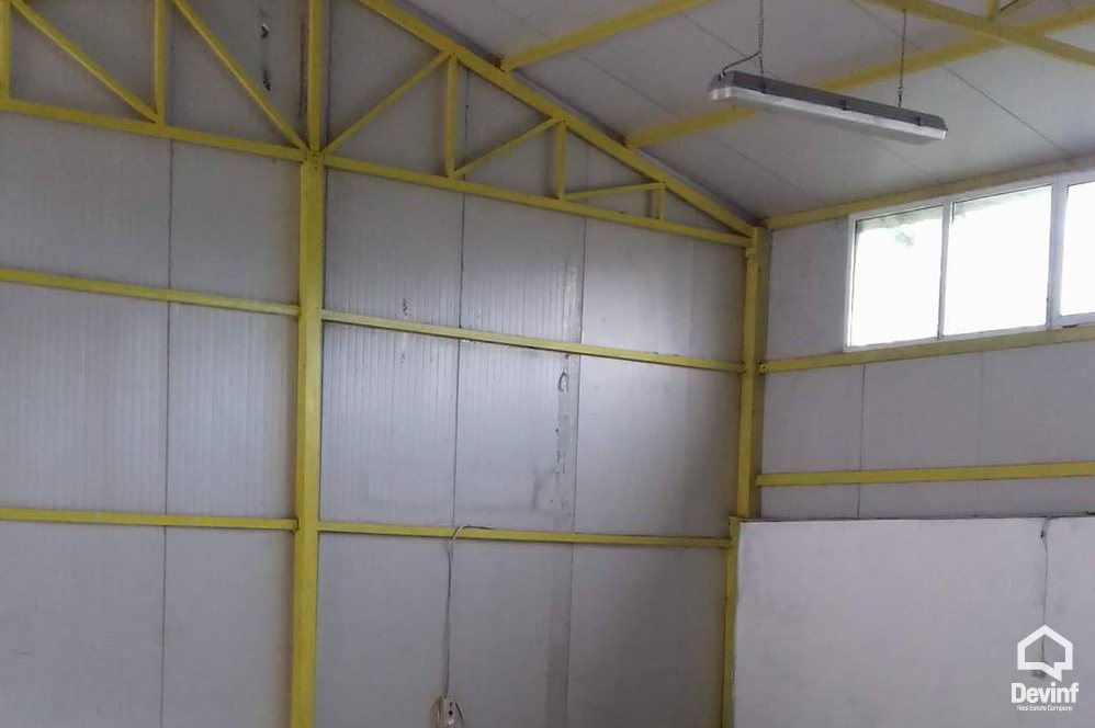 Tirane For Rent Warehouse  In Kombinat area 
