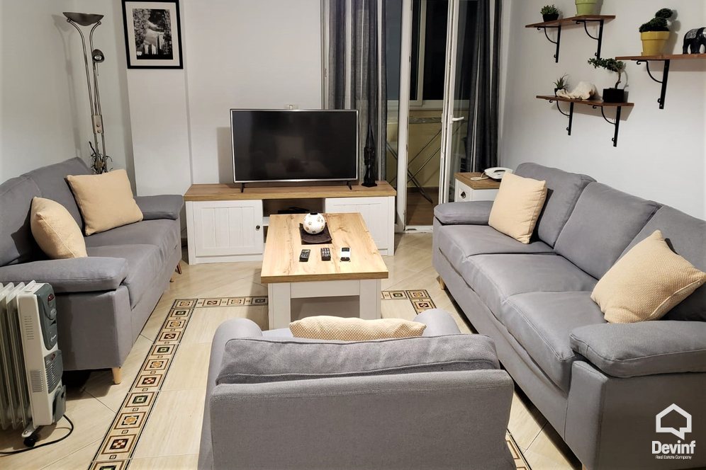 Me Qera Apartament 2+1+A Apartament ne nje ndertim te ri qe ndodhet tek Rr. Elbasanit Tirane