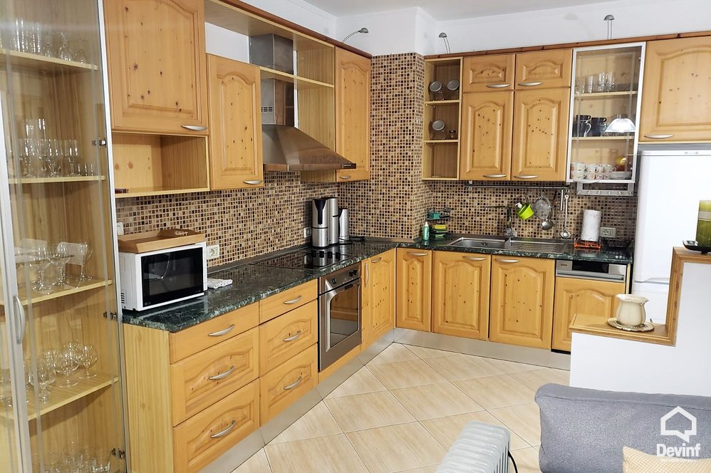 Tirane Qera Apartament 2+1+A Apartament ne nje ndertim te ri qe ndodhet tek Rr. Elbasanit apartament