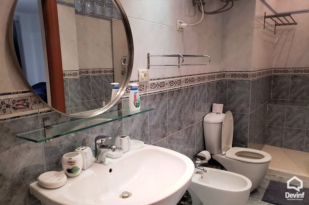 Tirane Qera Apartament 2+1+A Apartament ne nje ndertim te ri qe ndodhet tek Rr. Elbasanit apartament