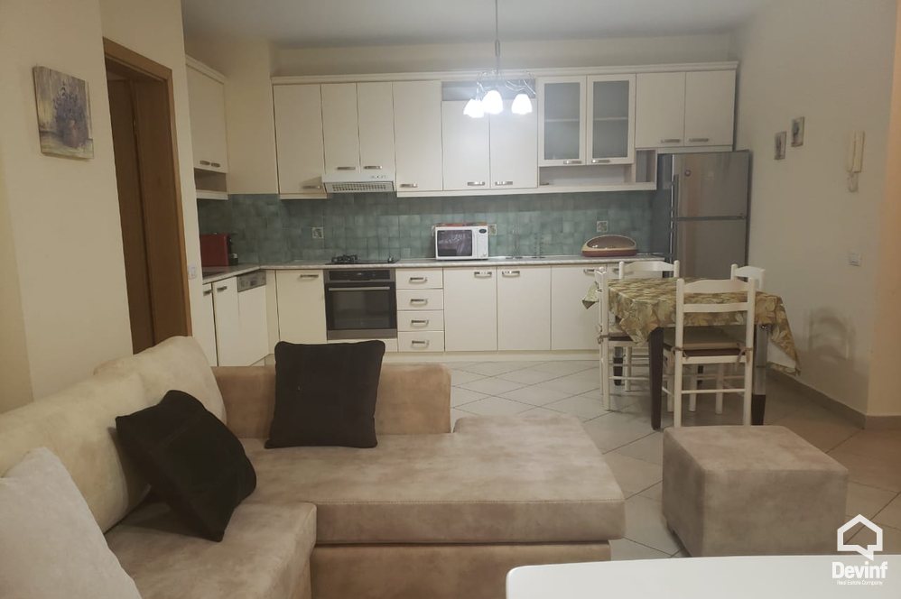 Tirane Qera Apartament 3+1+A Tek Sheshi Wilson apartament