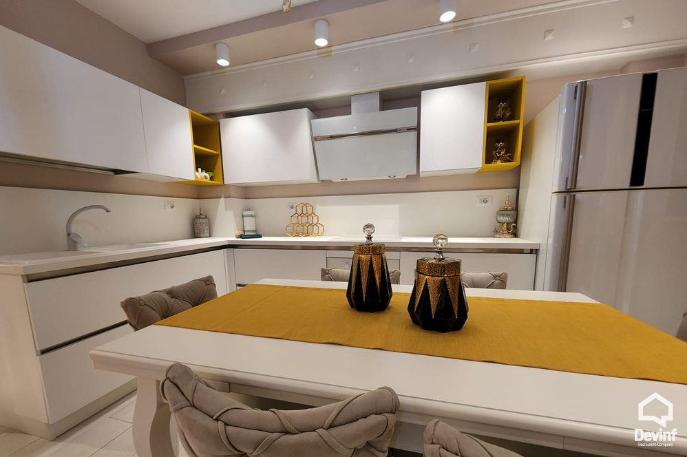 Tirane Qera Apartament 2+1+A Pallat i ri prane Kopeshtit Zoologjik apartament