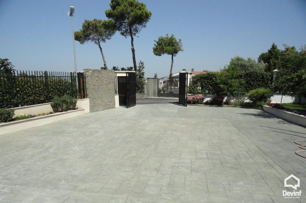 Tirane Qera Vile  Vile ndodhet tek Kompleksi Xibraku kompleks rezidencial
