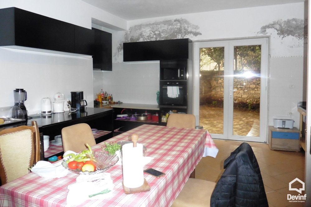 Tirane For Rent Villa  Villa located in Str. Kavaja very near Polyclinic Ate Luigji Monti 