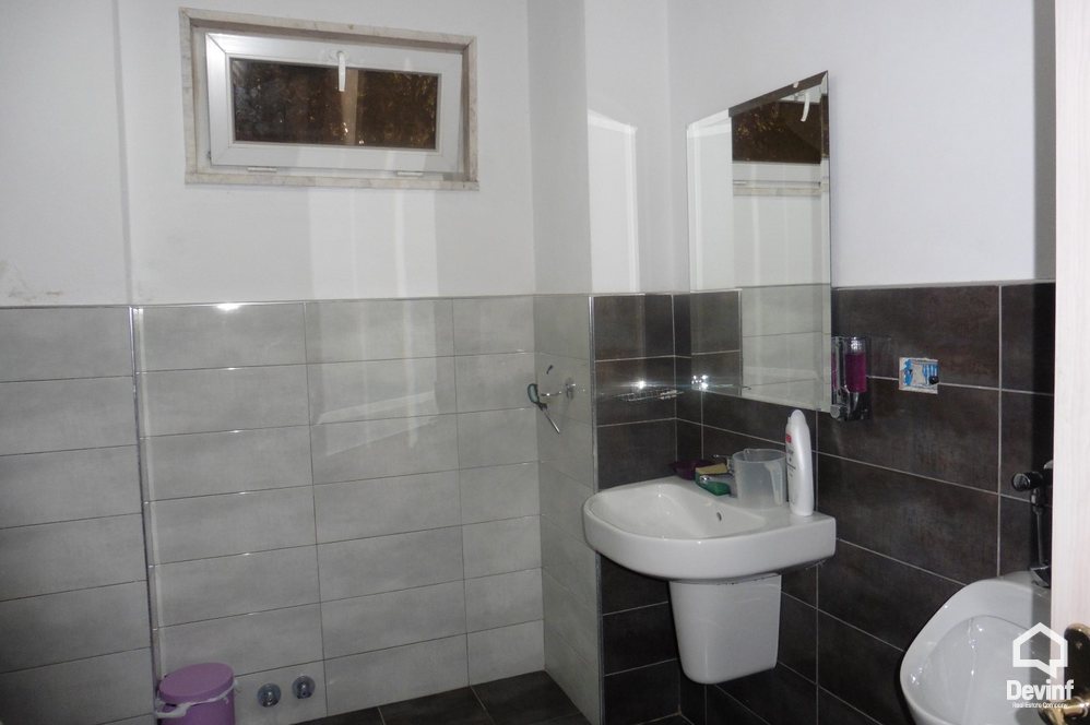 Tirane For Rent Villa  Villa located in Str. Kavaja very near Polyclinic Ate Luigji Monti 