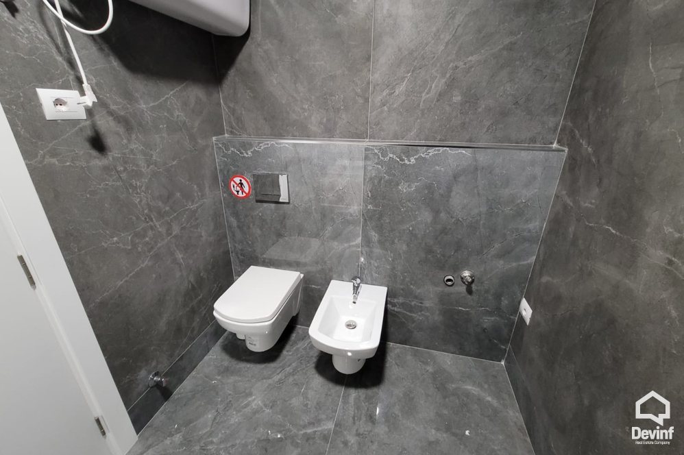 Tirane Qera Zyre 2+1+G Zyre ne nje pallat i ri qe ndodhen ne zonen e ish Bllokut zyre