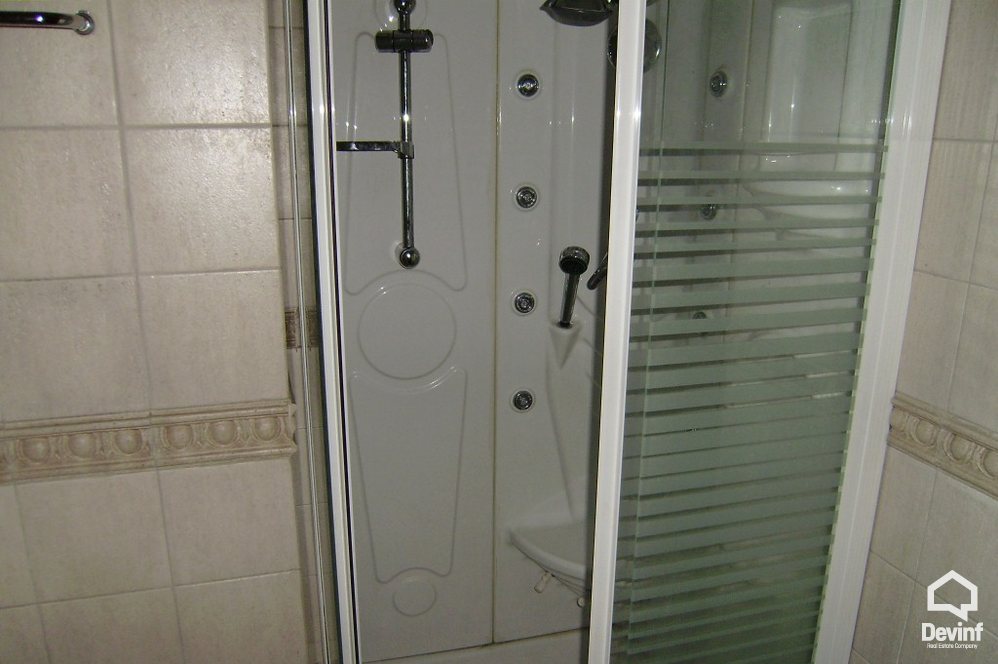 Tirane For Sale Apartment 3+1+G Apartment in a new building located in the area of Blloku Apartment
