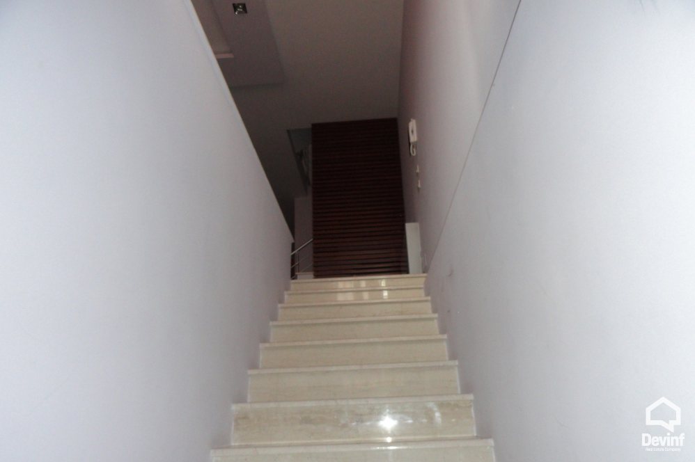 Tirane For Sale Villa 4+1+G Near the Botanical Garden 
