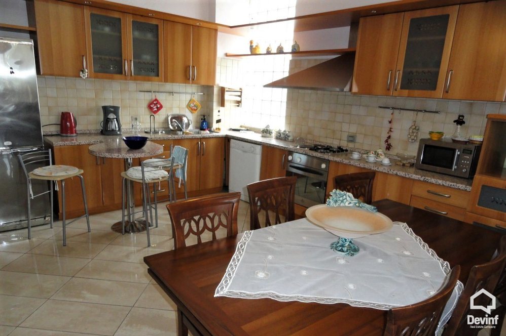 Tirane For Rent Apartment 3+1+A This apartament is located in the center of Blloku area Apartment