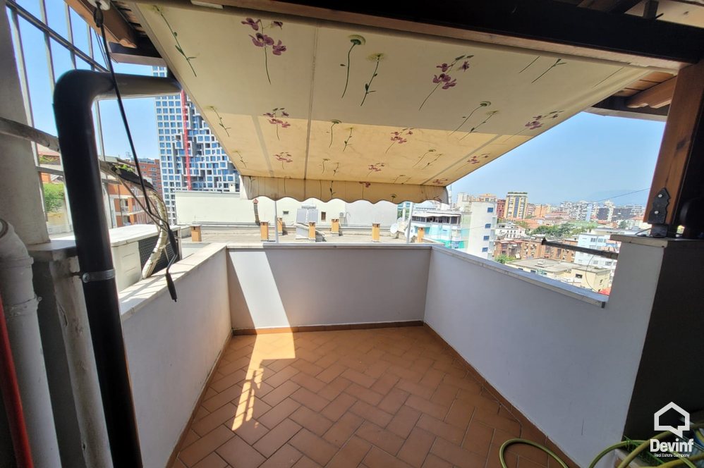 Tirane For Rent Apartment 3+1+A Duplex apartment in Str. Elbasani Apartment dubleks