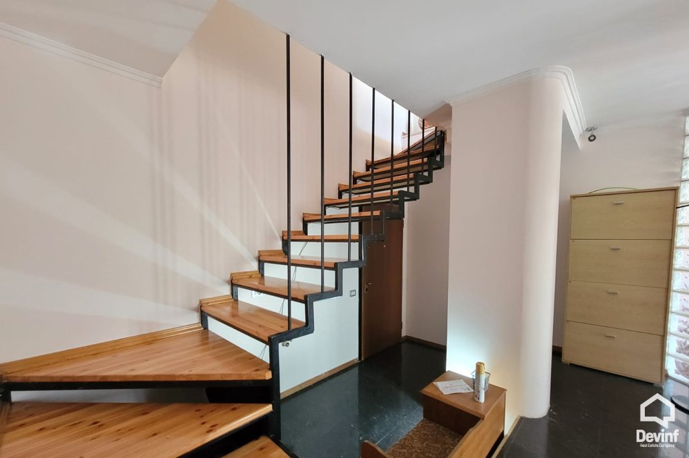 Tirane For Rent Apartment 3+1+A Duplex apartment in Str. Elbasani Apartment dubleks