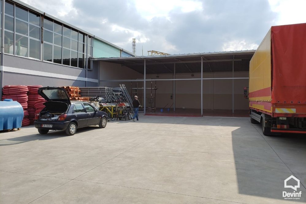 Qera Magazine  Magazina ndodhet ne zonen industriale te autostrades Tirane-Vore magazine