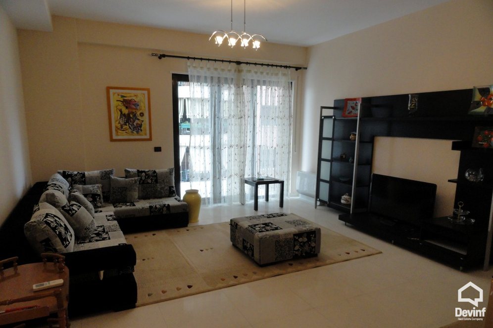 Tirane Qera Apartament 2+1+A Apartamenti ndodhet prane Akademise se Arteve apartament