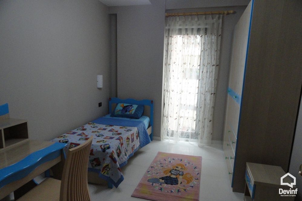 Tirane Qera Apartament 2+1+A Apartamenti ndodhet prane Akademise se Arteve apartament