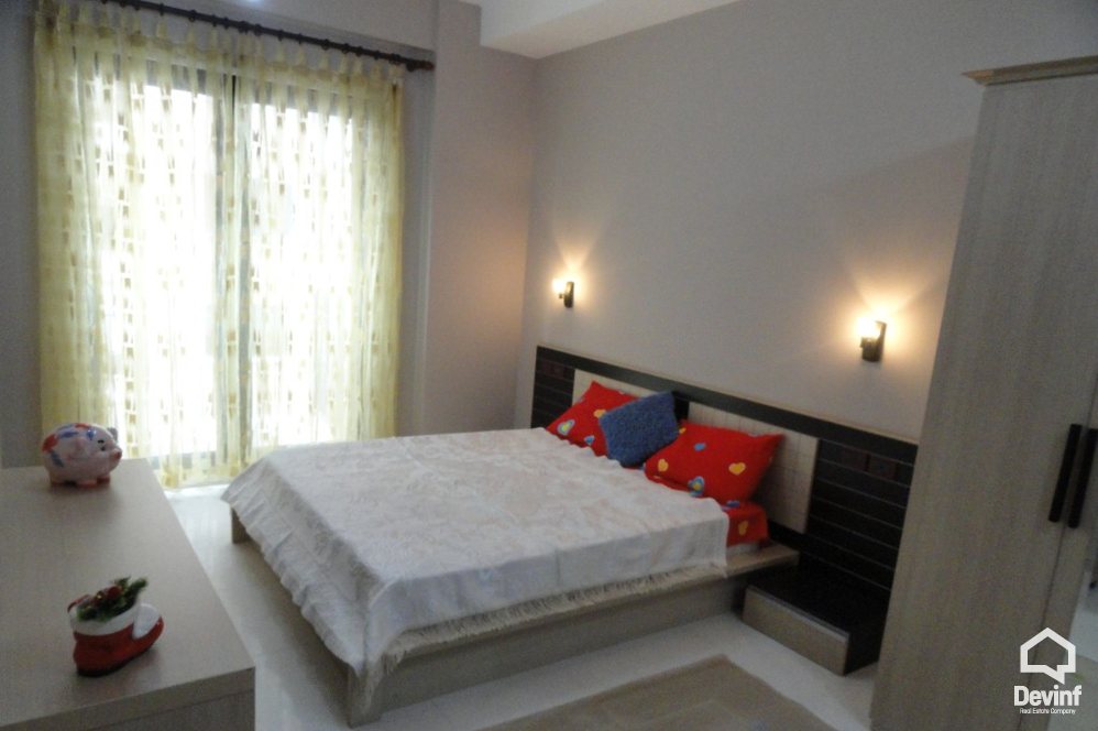 Tirane Qera Apartament 2+1+A Apartamenti ndodhet prane Akademise se Arteve apartament