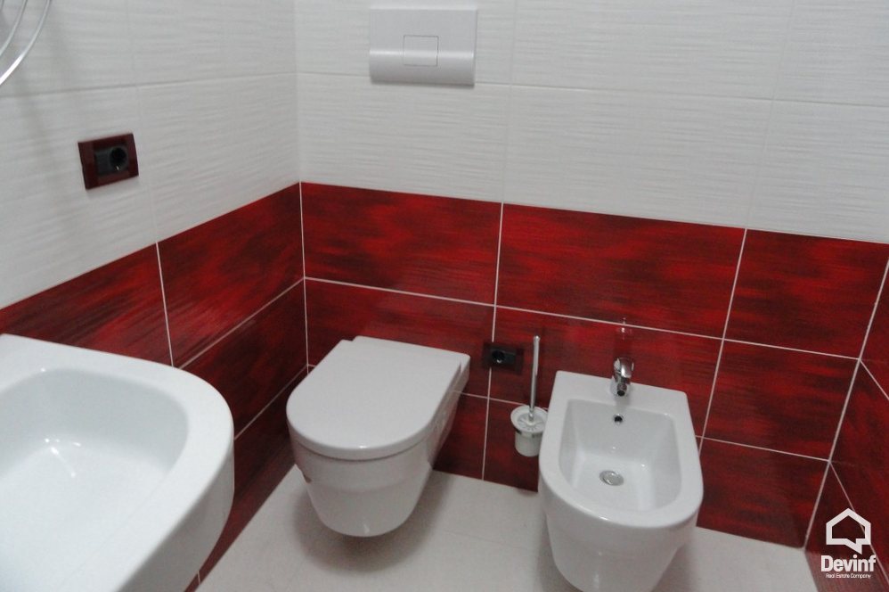 Tirane Qera Apartament 2+1+A Apartamenti ndodhet prane Akademise se Arteve apartament