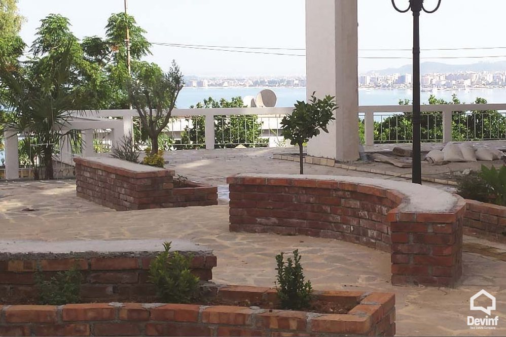Vlore Shitje Apartament  Ne Ujin e Ftohte Vlore apartament bregdet kompleks rezidencial