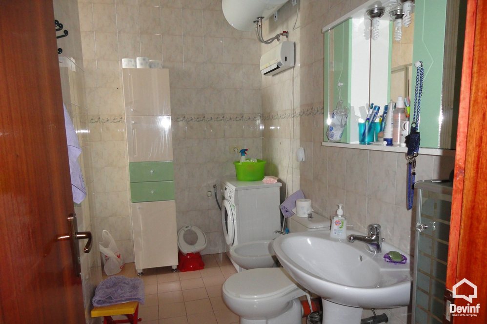 Tirane Shitje Apartament 2+1+A Prane qendres se Tiranes apartament