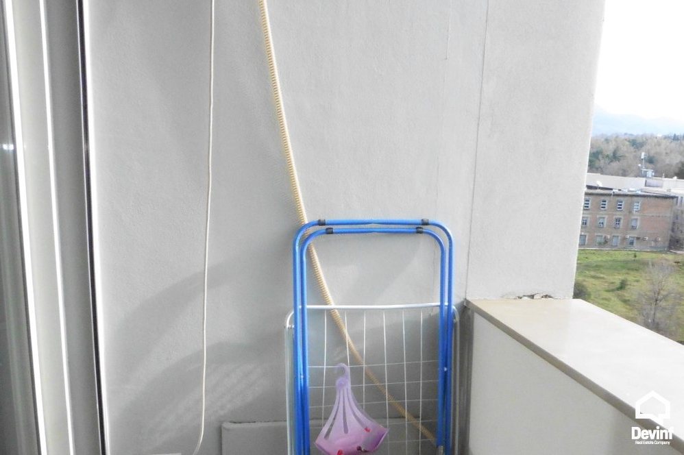 Tirane Qera Apartament 2+1+A Ne zonen e Bllokut apartament