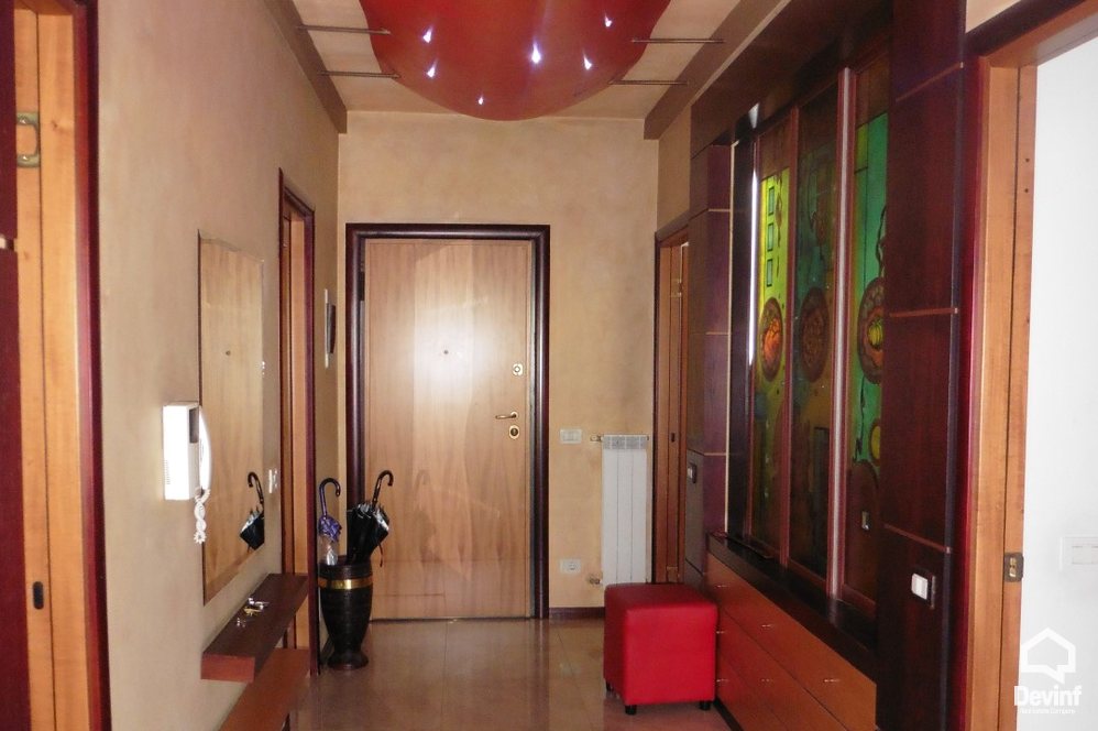 Tirane Qera Apartament 3+1+G Apartament prane Piramides apartament kompleks rezidencial