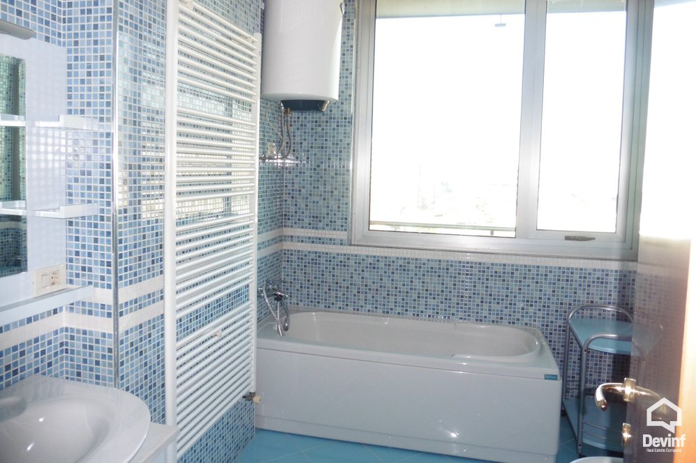 Tirane Qera Apartament 3+1+G Apartament prane Piramides apartament kompleks rezidencial