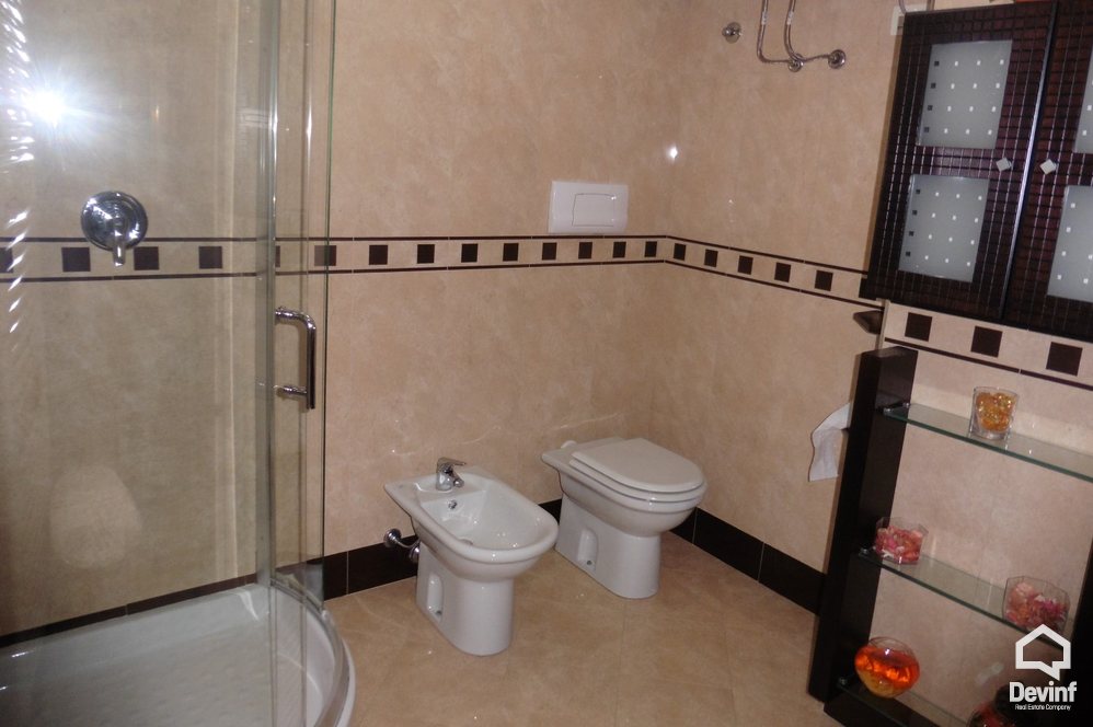 Tirane Qera Apartament 3+1+G Apartament prane Piramides apartament kompleks rezidencial