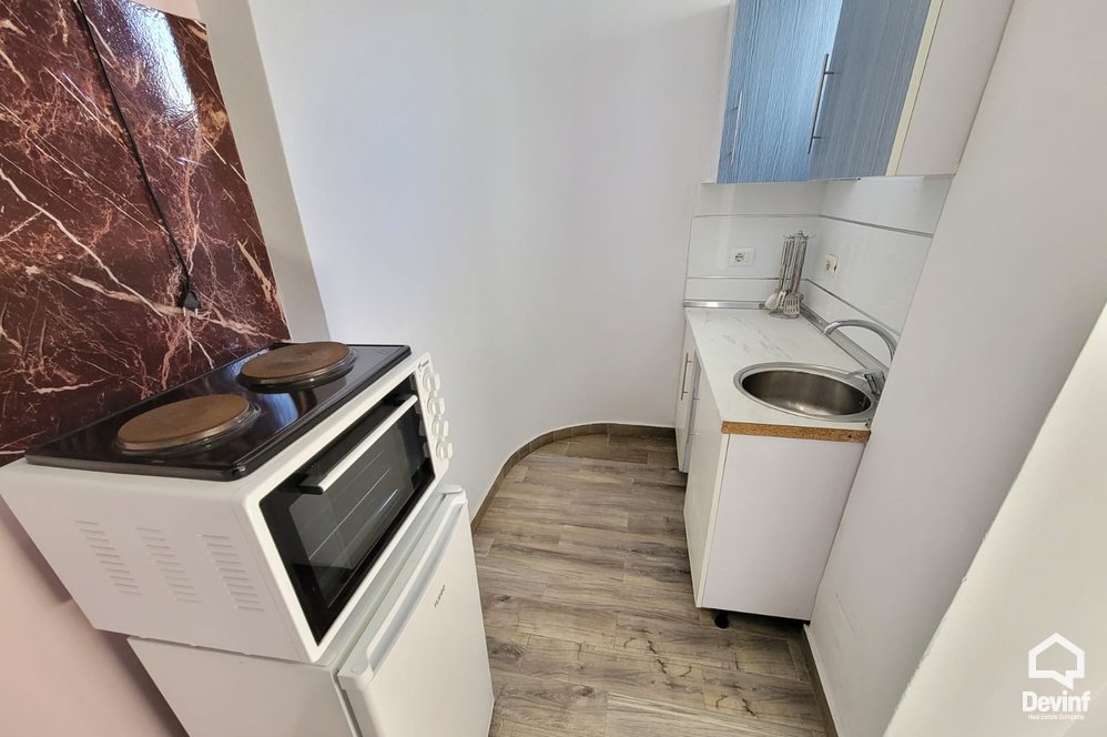 Tirane Qera Ndertese Multifunksionale  Objekt prane Rr. te Elbasanit apartament zyre ndertese multifunksionale hotel konvikt