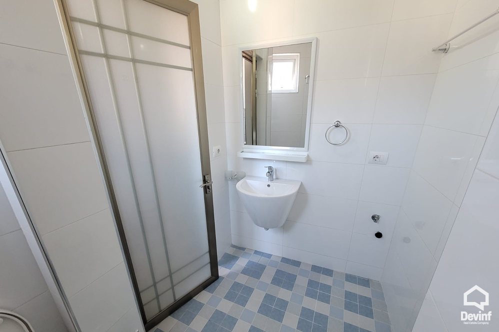 Tirane Qera Ndertese Multifunksionale  Objekt prane Rr. te Elbasanit apartament zyre ndertese multifunksionale hotel konvikt