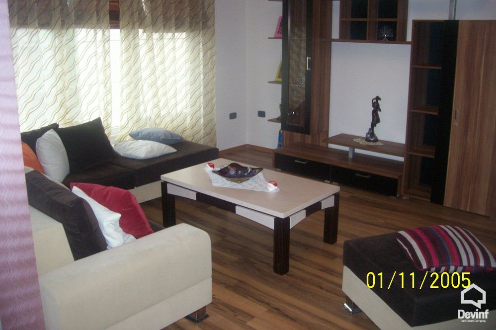 Tirane Shitje Vile 2+1+G Vila ndodhet ne Sauk apartament