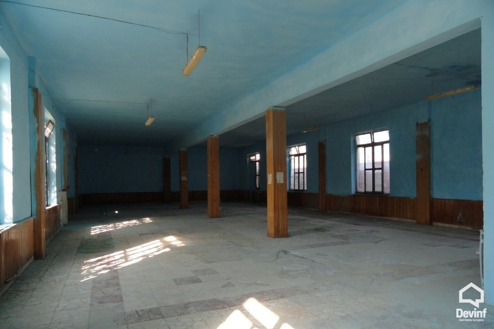 Tirane For Rent Warehouse  Warehouse/factory in industrial area which is located inside the Tirana Warehouse Fabrication industri