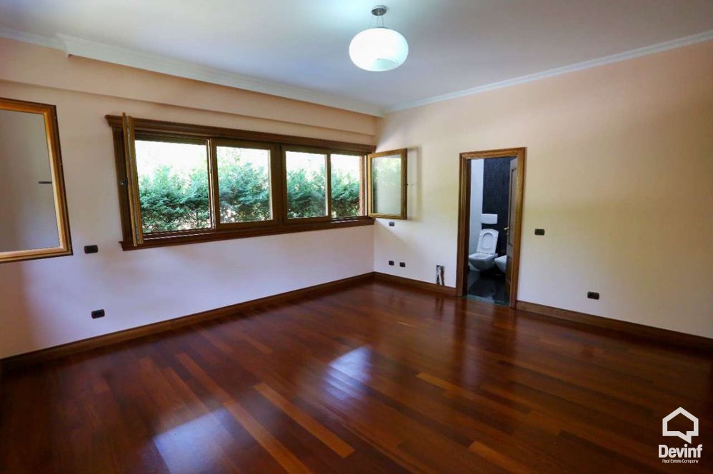 Durres For Sale Villa Me shume se 4 dhoma Adriatic coast, Durres bregdet Residential Complex