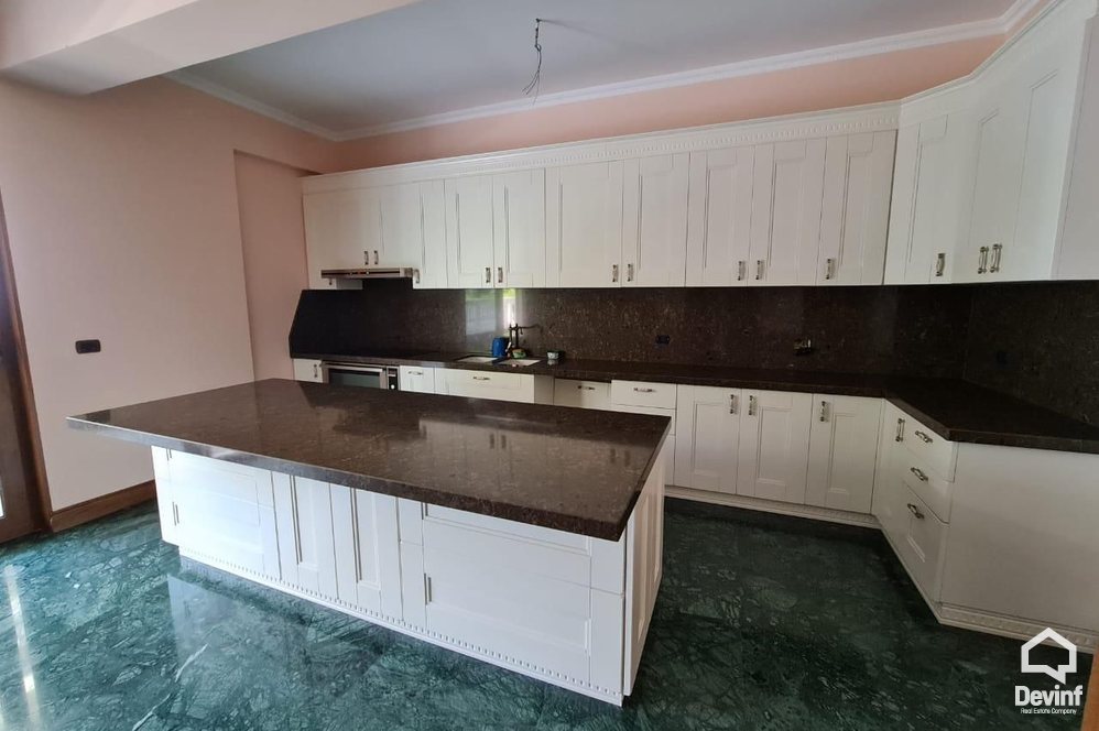 Durres For Sale Villa Me shume se 4 dhoma Adriatic coast, Durres bregdet Residential Complex