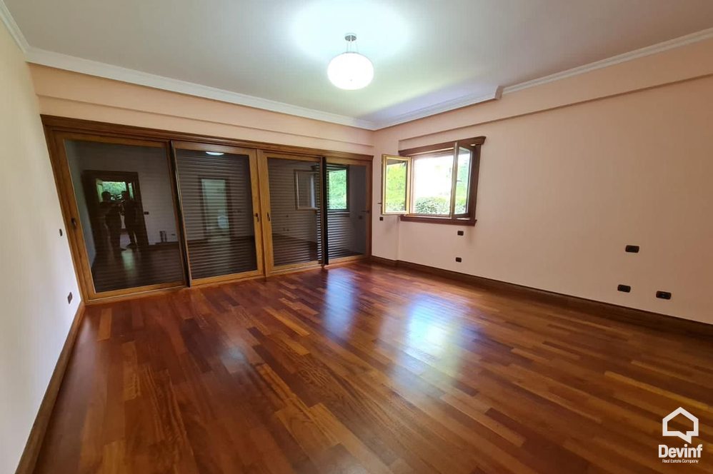 Durres For Sale Villa Me shume se 4 dhoma Adriatic coast, Durres bregdet Residential Complex