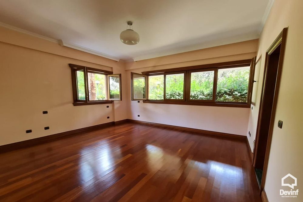 Durres For Sale Villa Me shume se 4 dhoma Adriatic coast, Durres bregdet Residential Complex