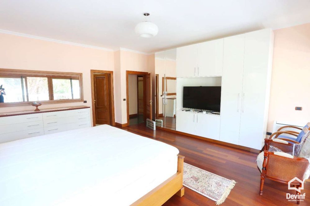 Durres For Sale Villa Me shume se 4 dhoma Adriatic coast, Durres bregdet Residential Complex
