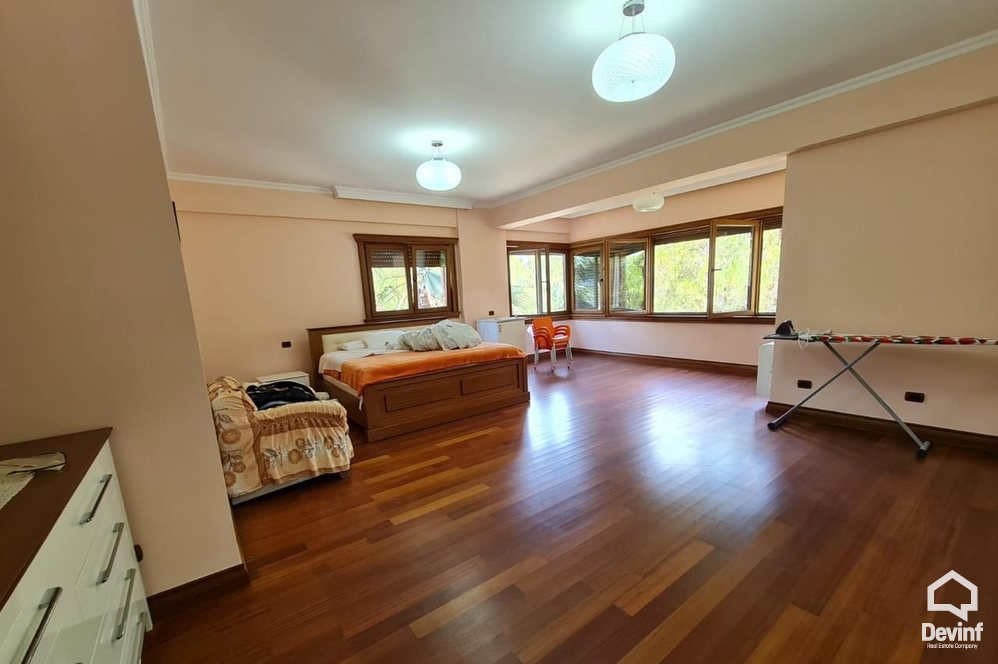 Durres For Sale Villa Me shume se 4 dhoma Adriatic coast, Durres bregdet Residential Complex