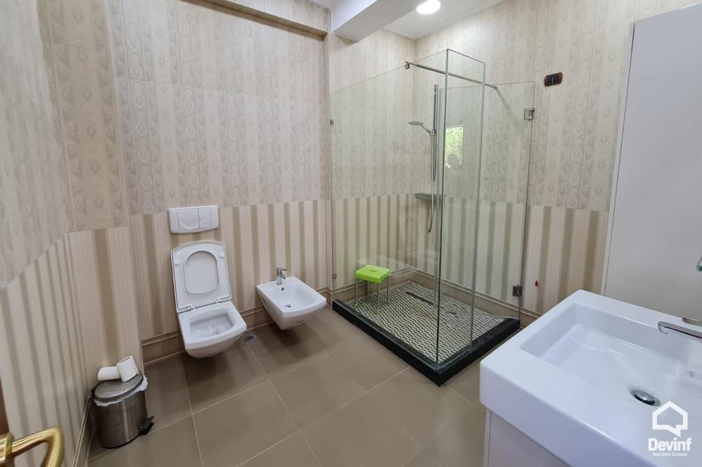 Durres For Sale Villa Me shume se 4 dhoma Adriatic coast, Durres bregdet Residential Complex