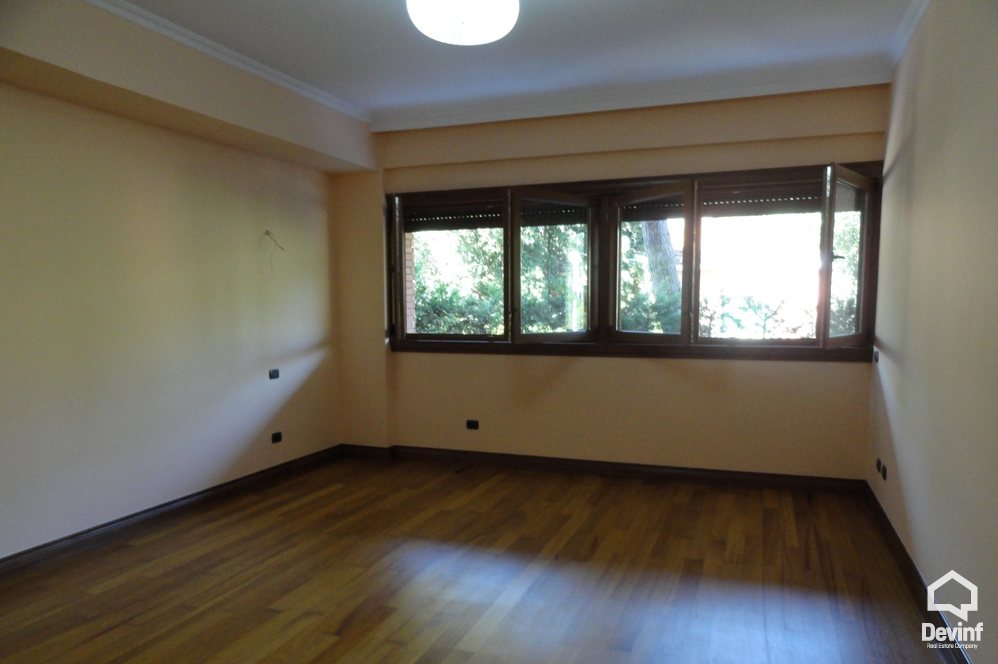 Durres For Sale Villa Me shume se 4 dhoma Adriatic coast, Durres bregdet Residential Complex