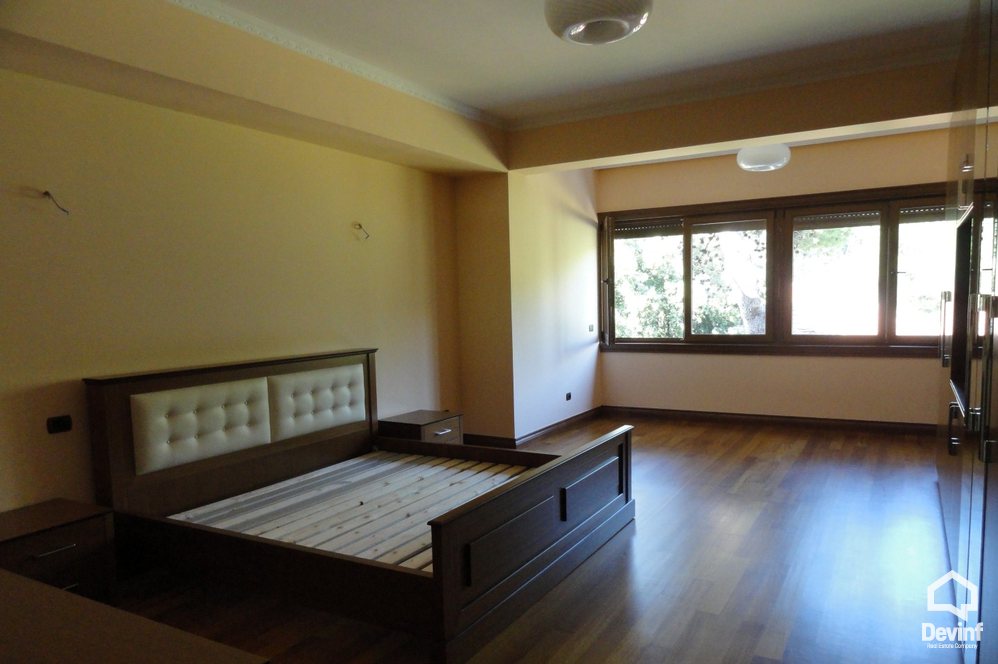 Durres For Sale Villa Me shume se 4 dhoma Adriatic coast, Durres bregdet Residential Complex