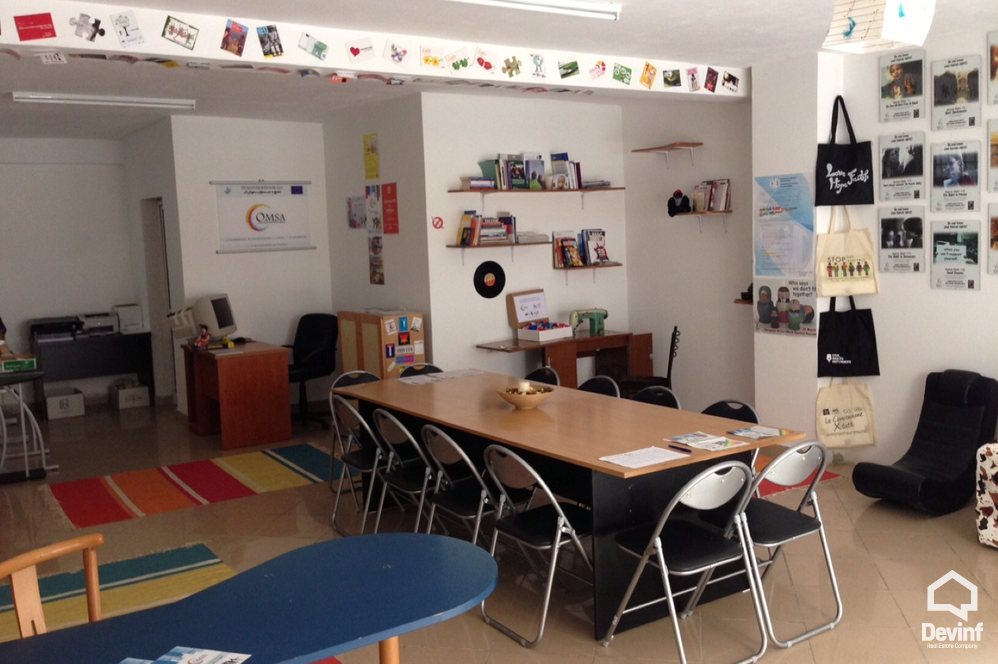Tirane For Sale Basement/Garage  Near the Ballet School Semibasement