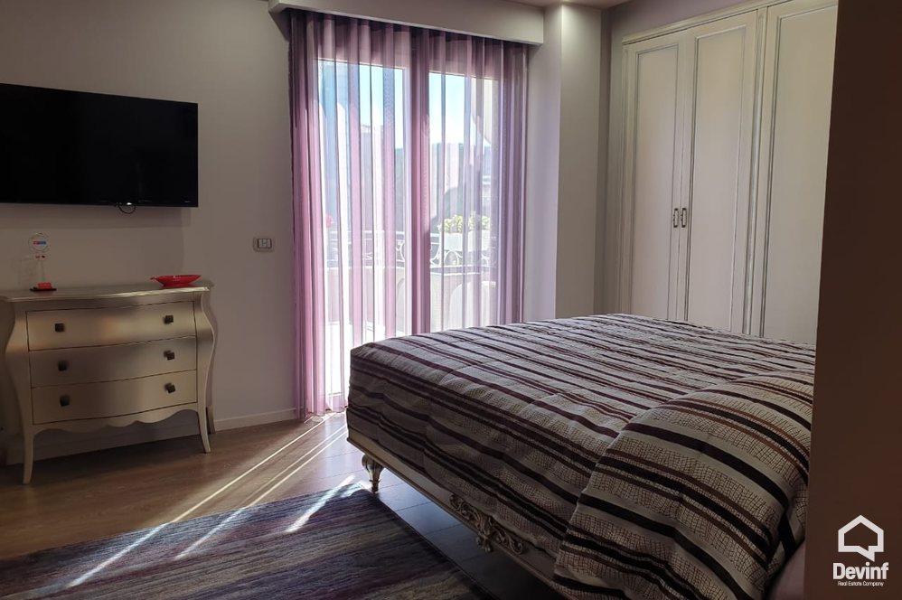 Tirane Shitje Vile Me shume se 4 dhoma Vila ndodhet ne nje kompleks rezidencial ne periferi te Tiranes  kompleks rezidencial