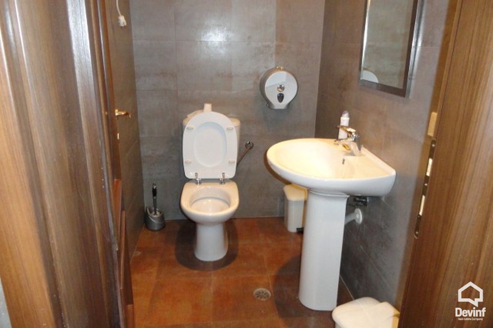 Tirane For Rent Office  Office located close to Scanderbeg Square Office studio ligjore Noter