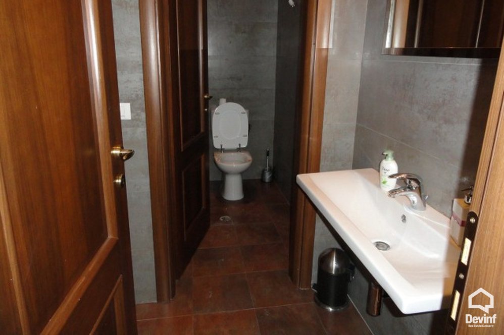 Tirane For Rent Office  Office located close to Scanderbeg Square Office studio ligjore Noter