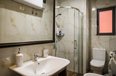 Tirane Qera Apartament 3+1+A Apartament me tre dhoma gjumi ne qender te Tiranes apartament