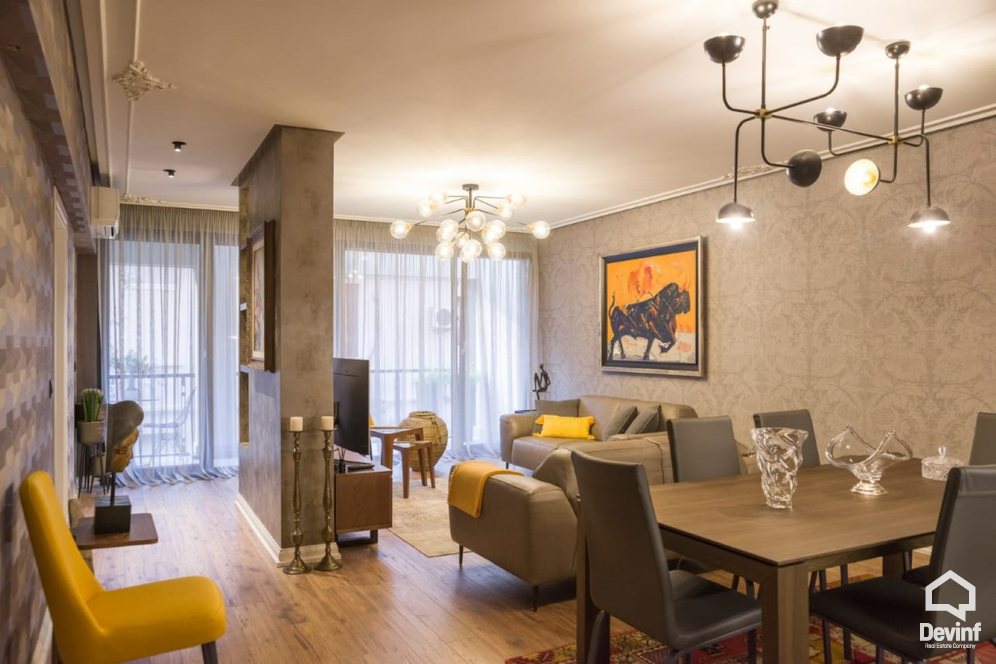 Tirane Qera Apartament 3+1+A Apartament me tre dhoma gjumi ne qender te Tiranes apartament