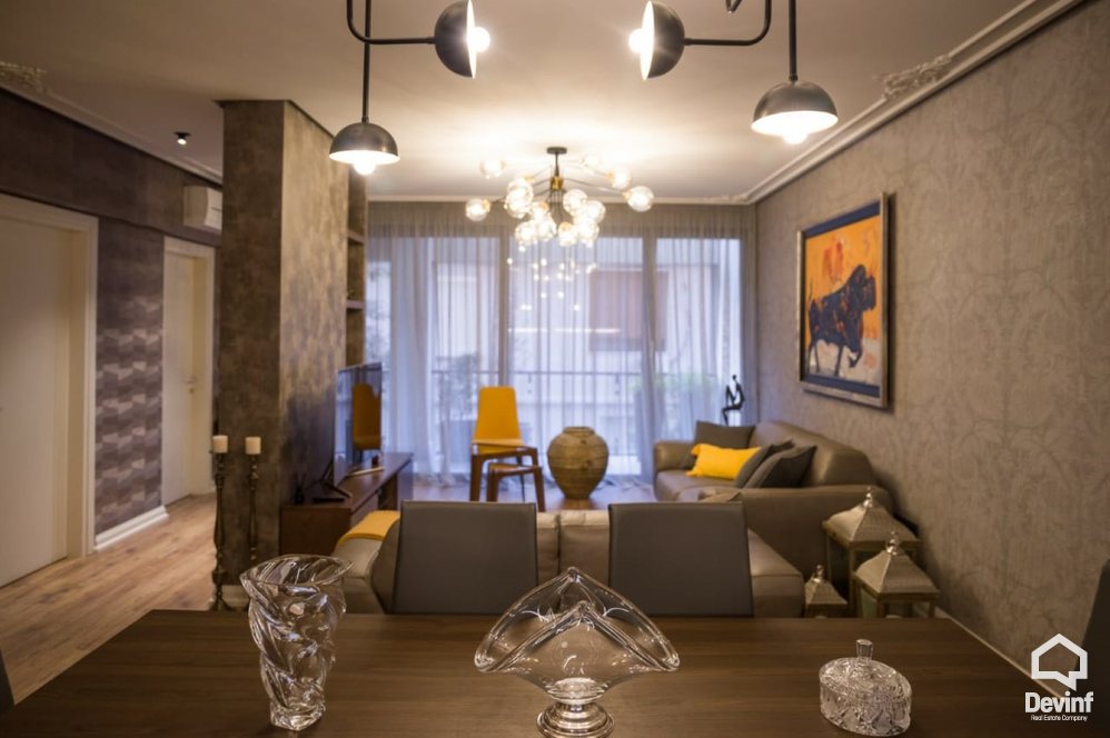 Tirane Qera Apartament 3+1+A Apartament me tre dhoma gjumi ne qender te Tiranes apartament
