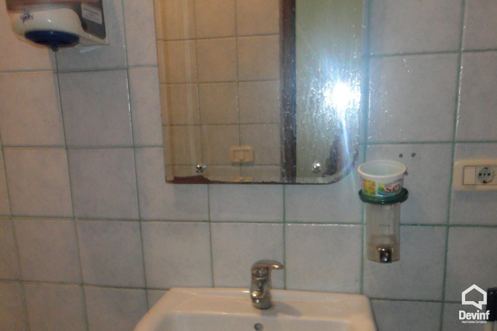 Tirane Shitje Dyqan  Dyqan ne bulevardin Zogu i I dyqan